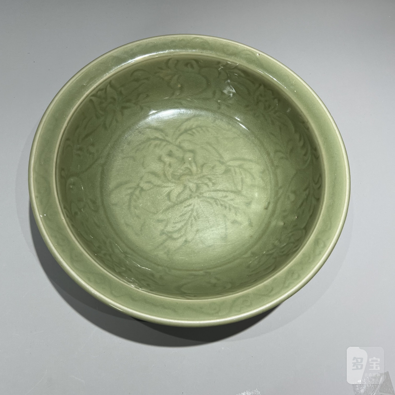 明代 龙泉要青釉刻花大盘 - 图8